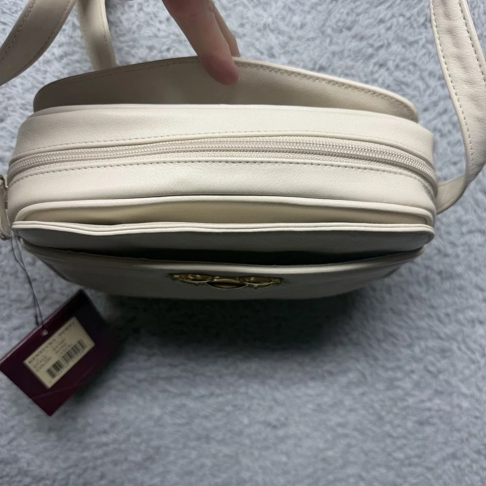 Vintage Etienne Aigner Kentucky Derby Collection Leather Crossbody Bag Cream 90s